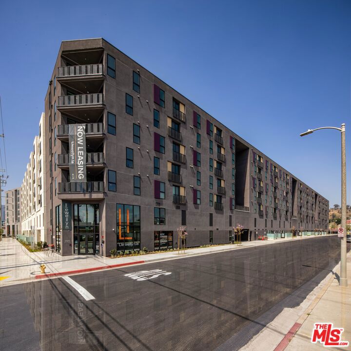 1101 N Main Street B336, Los Angeles, CA 90012
