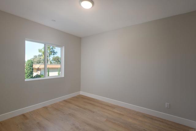 Detail Gallery Image 12 of 30 For 2067 El Camino Real, Oceanside,  CA 92054 - 2 Beds | 2 Baths