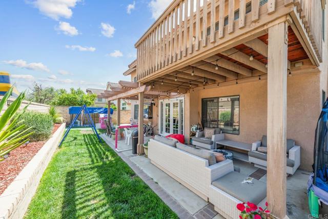 Detail Gallery Image 21 of 26 For 15560 La Entrada Dr, Moreno Valley,  CA 92551 - 5 Beds | 3 Baths