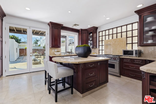 1471 S Crest Drive, Los Angeles CA: https://media.crmls.org/mediaz/a3c6f68f-4641-4926-b687-055aff7f10ec.jpg