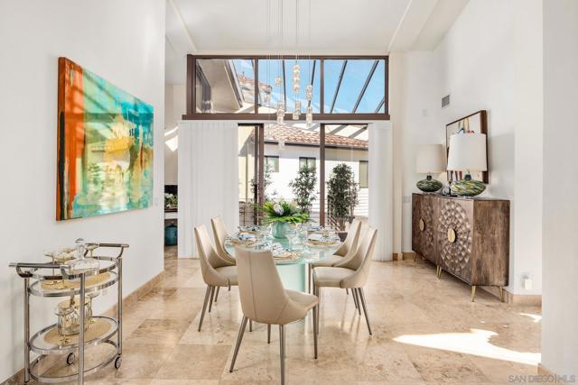 25 The Point, Coronado CA: https://media.crmls.org/mediaz/a3c7b1c9-c9ed-4268-9787-322bb4f6fd8c.jpg