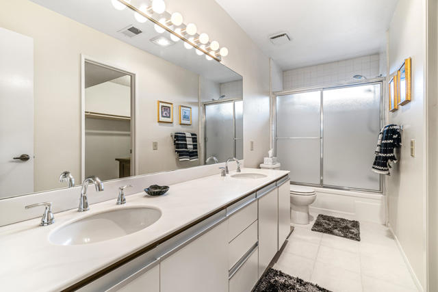 1456 Tiffany Circle N, Palm Springs, CA 92262