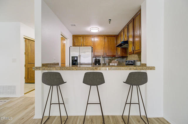 Detail Gallery Image 4 of 19 For 121 S Hope St #321,  Los Angeles,  CA 90012 - 1 Beds | 1 Baths