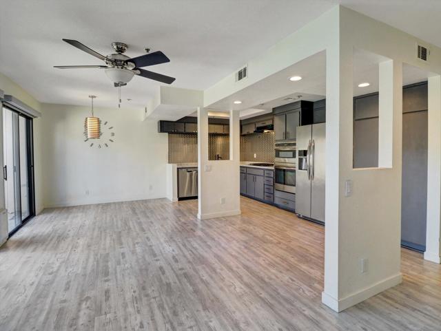 426 Village W Square, Palm Springs CA: https://media.crmls.org/mediaz/a3c9bab8-e45a-4ff7-862f-dfaddf3c4e96.jpg