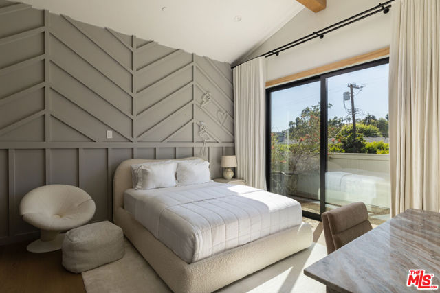 Drew Fenton | 455 N Bundy Drive Los Angeles CA | MLS: 7344802
