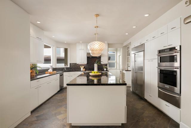 1876 Little Street, La Jolla CA: https://media.crmls.org/mediaz/a3cb4e5b-60bf-4092-bc21-d940794e081f.jpg