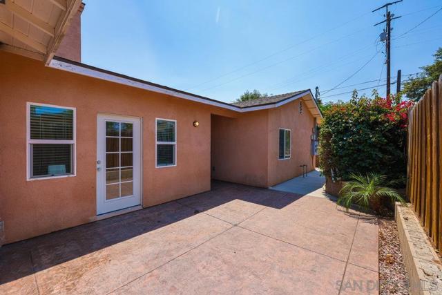 1135 E 3rd Ave, Escondido CA: https://media.crmls.org/mediaz/a3cd052f-c242-4b22-9ab6-f75f3ea8251b.jpg