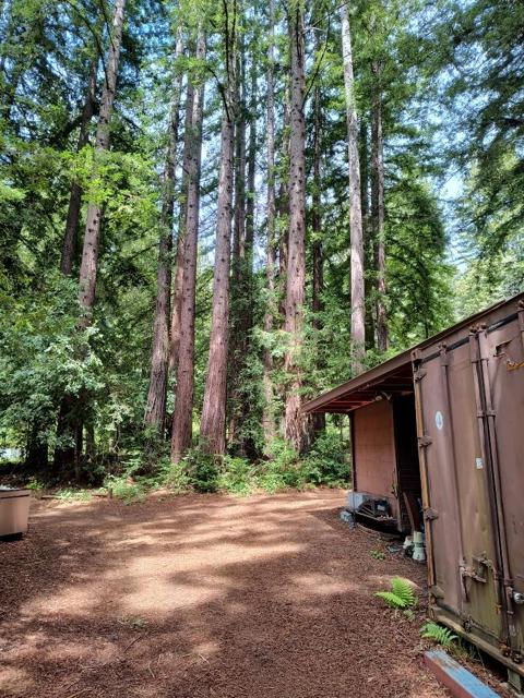 1380 Amaya Ridge Road, Soquel CA: https://media.crmls.org/mediaz/a3cd5547-60aa-4d8c-9866-c944fc65d9e3.jpg