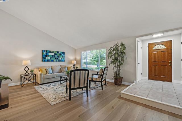 1832 Mira Loma St, Livermore CA: https://media.crmls.org/mediaz/a3cdd521-4660-46ba-a049-622f26528327.jpg
