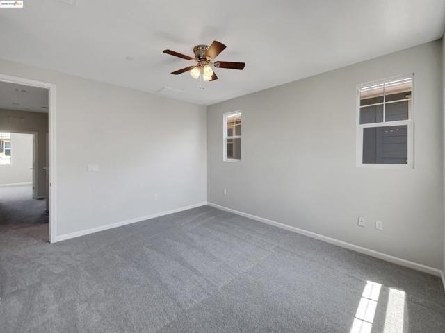 789 King Palm Ln, Brentwood CA: https://media.crmls.org/mediaz/a3ce0511-2762-49b0-afe1-212be9bb501d.jpg