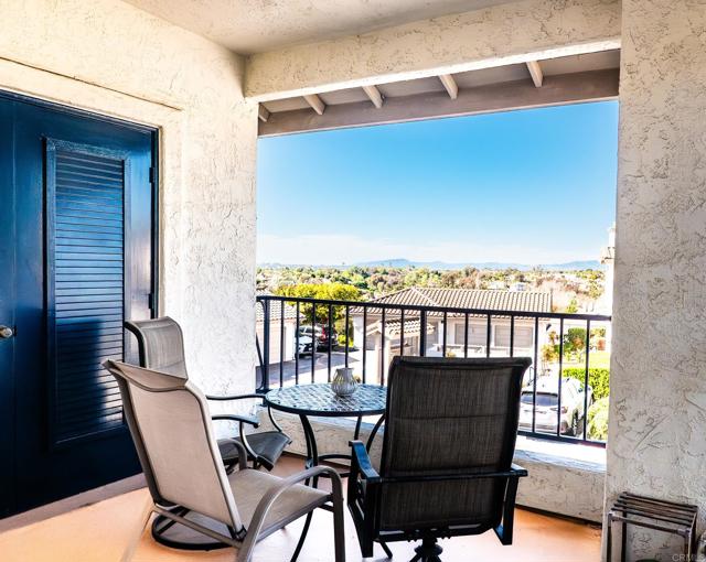Detail Gallery Image 7 of 18 For 2395 Rancho Del Oro Rd #29,  Oceanside,  CA 92056 - 2 Beds | 2 Baths