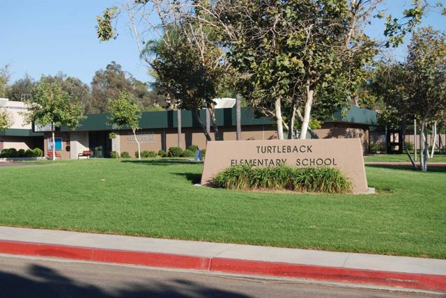16071 Sun Summit Pt, San Diego CA: https://media.crmls.org/mediaz/a3d1dc4c-24e1-4bff-9d4e-af6b50291c05.jpg