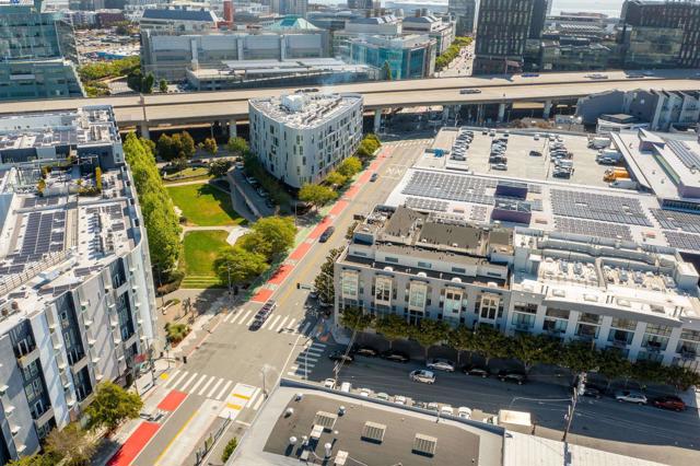 999 16Th St, San Francisco CA: https://media.crmls.org/mediaz/a3d20e86-5af7-4903-abf5-5d677062bee4.jpg