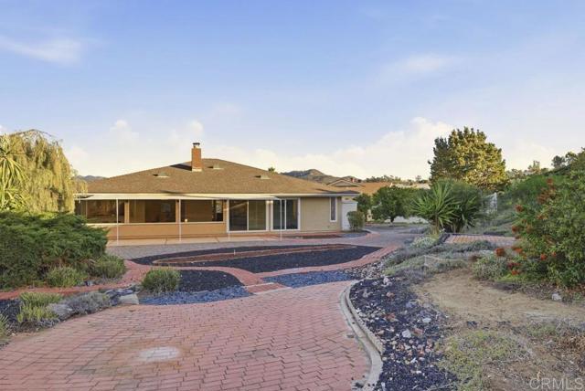 Detail Gallery Image 35 of 37 For 12209 Casero Pl, San Diego,  CA 92128 - 2 Beds | 2 Baths