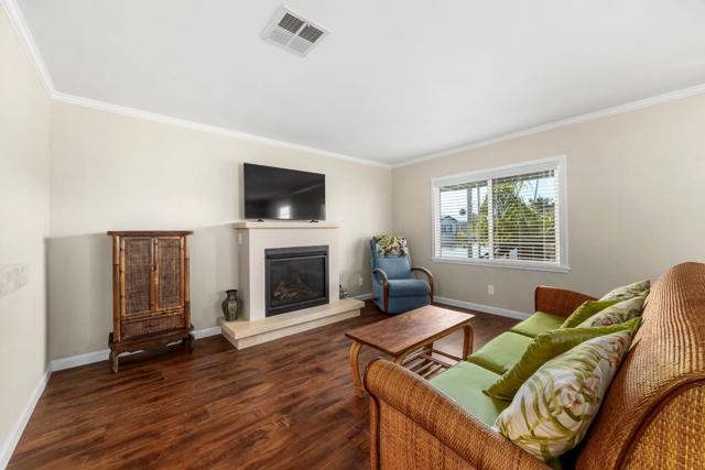4160 Jade Street, Capitola CA: https://media.crmls.org/mediaz/a3d58886-4646-4794-bcbf-f20600b1852d.jpg