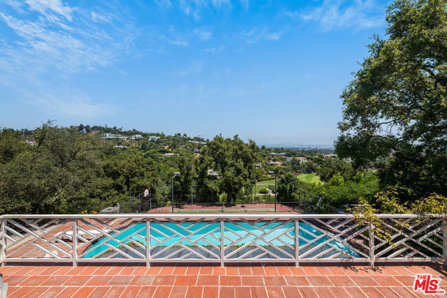 11080 Chalon Road, Los Angeles CA: https://media.crmls.org/mediaz/a3d5f0e3-a0b5-4300-8cae-6c2ee9716de2.jpg