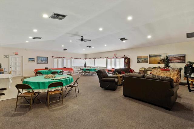 Detail Gallery Image 63 of 70 For 2130 Sunset Dr #135,  Vista,  CA 92081 - 2 Beds | 2 Baths