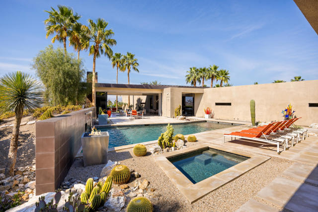 7 Rockcrest Drive, Rancho Mirage, CA 92270