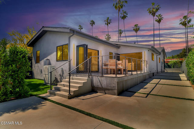 514 W Washington Boulevard, Pasadena CA: https://media.crmls.org/mediaz/a3d868d7-ac27-431f-a8a5-093ae3d67250.jpg