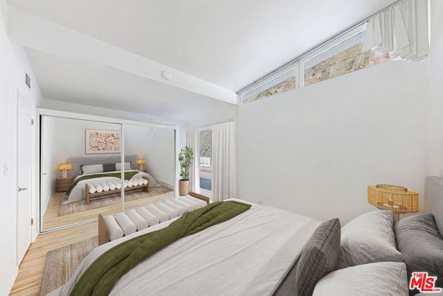 20438 Pacific Coast Highway, Malibu CA: https://media.crmls.org/mediaz/a3d8da69-764b-4689-a4d7-16608cfa71ef.jpg