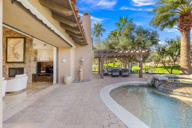 57895 Stone Creek E Trail, La Quinta CA: https://media.crmls.org/mediaz/a3d98884-3c22-4fb9-8f9d-5ec9e7e754d3.jpg