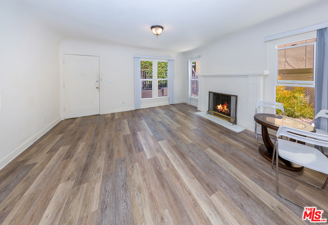 1010 North Edinburgh Avenue photo 2