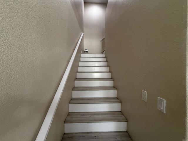 2175 Condor Drive, Chula Vista CA: https://media.crmls.org/mediaz/a3da2bce-af41-4b7a-b6af-842bc7a0ef80.jpg