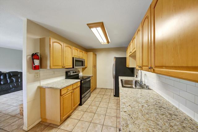 1420 Hilltop Drive, Chula Vista CA: https://media.crmls.org/mediaz/a3db9e93-b812-4c5d-813a-42ce41513811.jpg