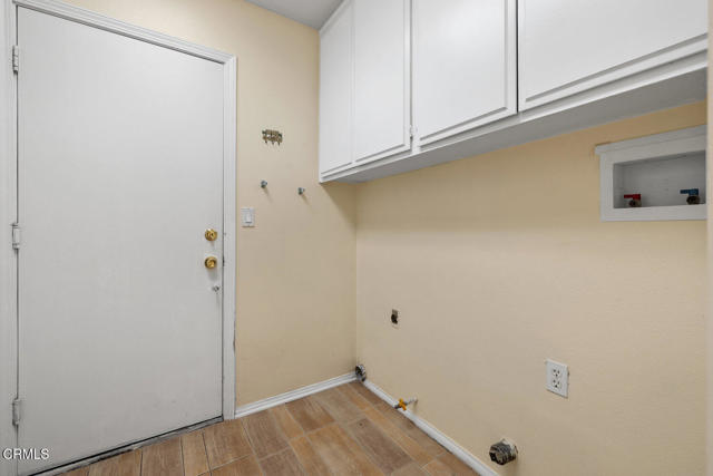 Detail Gallery Image 32 of 39 For 286 Golden Fern Ct, Simi Valley,  CA 93065 - 4 Beds | 2 Baths