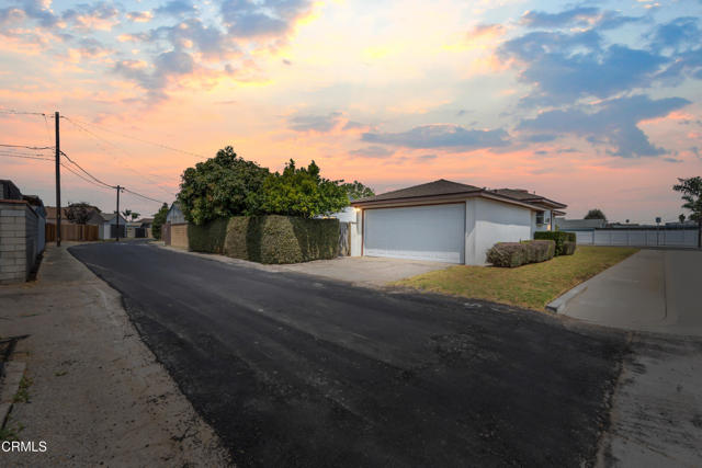 Detail Gallery Image 33 of 33 For 403 N L St, Oxnard,  CA 93030 - 3 Beds | 2 Baths
