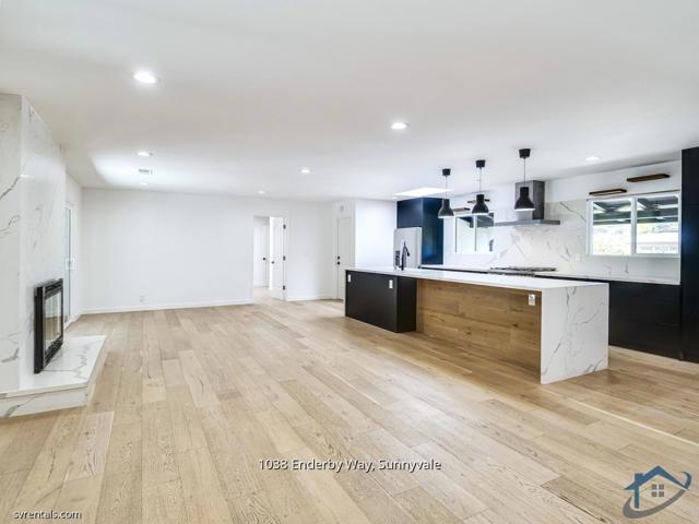 1038 Enderby Way, Sunnyvale CA: https://media.crmls.org/mediaz/a3de0800-468a-4b97-aa21-424719308858.jpg