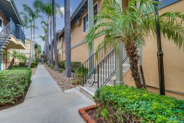 Detail Gallery Image 3 of 26 For 4847 Williamsburg Ln #274,  La Mesa,  CA 91942 - 2 Beds | 2 Baths