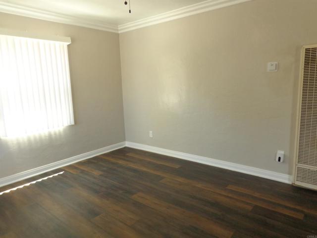 404 414 PALM AVENUE, Chula Vista CA: https://media.crmls.org/mediaz/a3de46d1-a841-4f8f-865f-77ca0db8d2f9.jpg