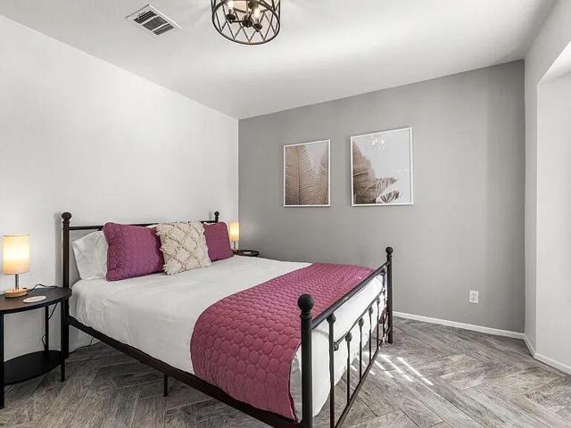 Image 34 of 56 For 76838 Abby Court