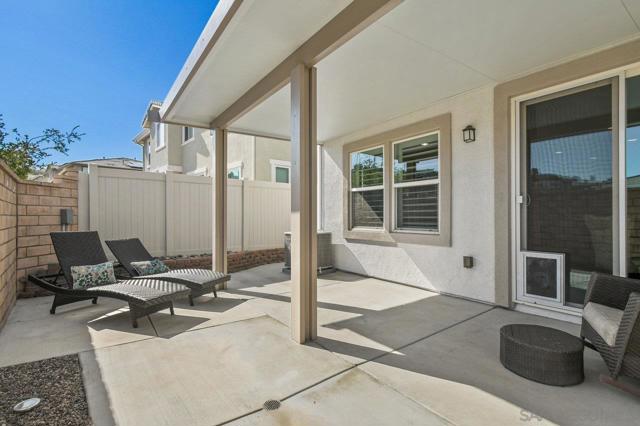 8624 Sage Shadow Drive, Lakeside CA: https://media.crmls.org/mediaz/a3e15c15-916b-4977-a365-58d9ff2389f5.jpg