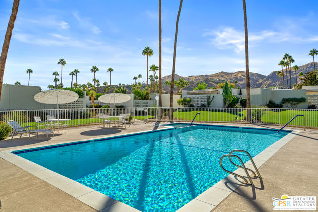 1848 Sandcliff Road, Palm Springs, California 92264, 3 Bedrooms Bedrooms, ,1 BathroomBathrooms,Condominium,For Sale,Sandcliff,24458212