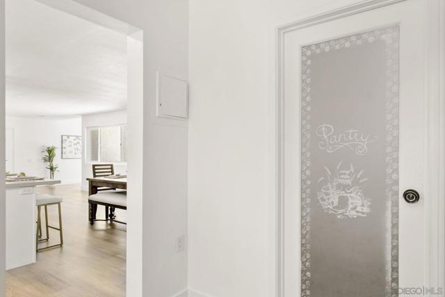 38795 Harris Truck Trail, Fallbrook CA: https://media.crmls.org/mediaz/a3e2391e-5e0a-473c-9676-59cd90aeaafe.jpg