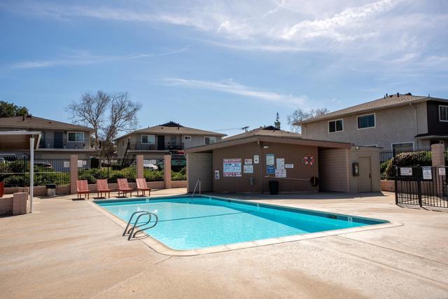 Detail Gallery Image 15 of 19 For 12167 Wintercrest Dr #1,  Lakeside,  CA 92040 - 2 Beds | 1 Baths