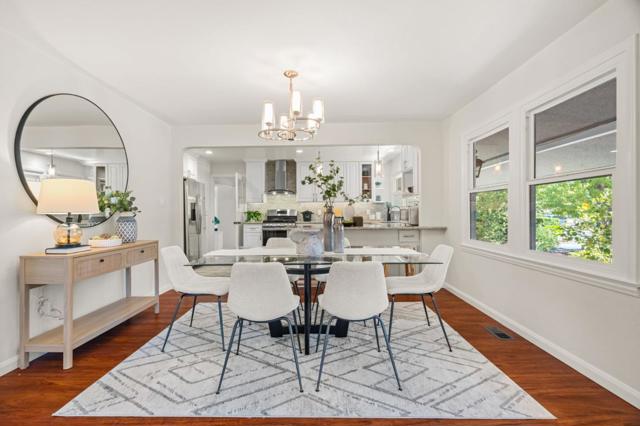 15603 Benedict Lane, Los Gatos CA: https://media.crmls.org/mediaz/a3e8699b-8fc4-45be-87b5-3a4ba0993e8a.jpg