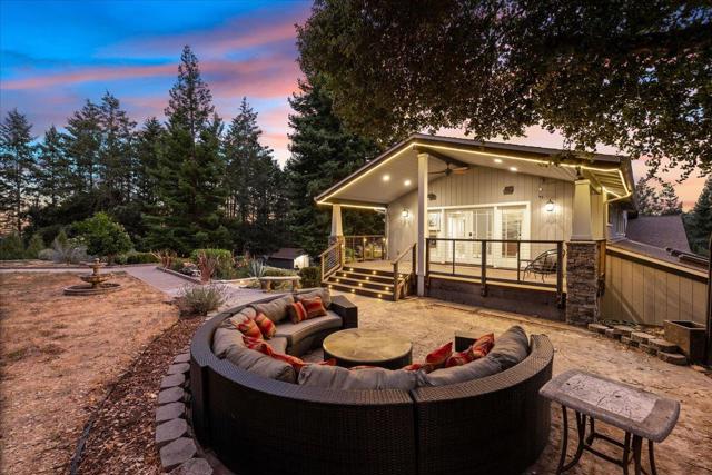 23435 Summit Road, Los Gatos CA: https://media.crmls.org/mediaz/a3e93cea-bbdc-4347-b9fb-2439f1b845dd.jpg