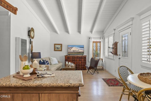 Detail Gallery Image 17 of 63 For 280 Rossmore Dr, Oxnard,  CA 93035 - 4 Beds | 2 Baths