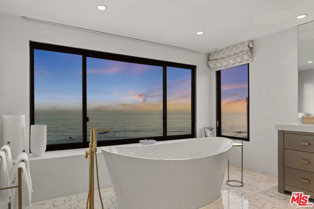 MLS #26989137 image #12