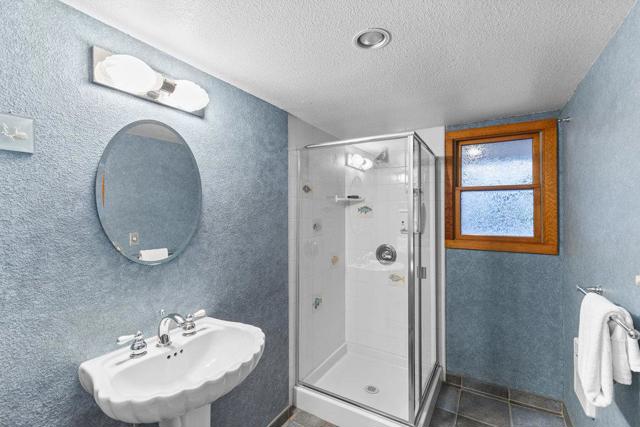 14205 Shannon Road, Los Gatos CA: https://media.crmls.org/mediaz/a3eab7e0-4f48-4c7d-bd36-9c535a45b245.jpg