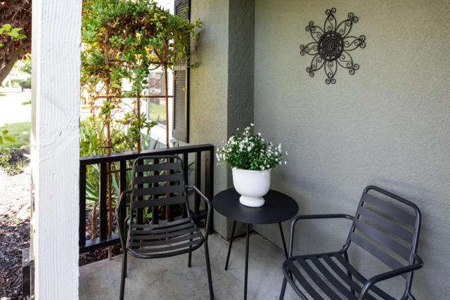 1417 Briarberry Lane, Gilroy CA: https://media.crmls.org/mediaz/a3eb5648-68da-4f6e-bc6a-f1554d811583.jpg