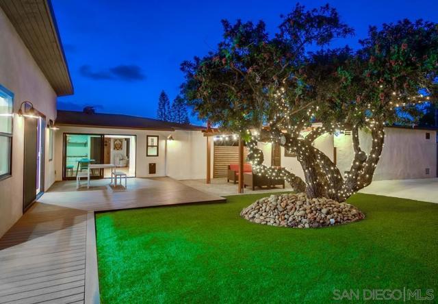 4471 Rolando Blvd, San Diego CA: https://media.crmls.org/mediaz/a3ebb502-d288-45ce-b010-cd171ff0da5e.jpg