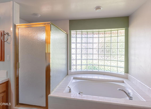 Detail Gallery Image 28 of 51 For 13300 Coco Palm Ct, Bakersfield,  CA 93314 - 4 Beds | 3 Baths