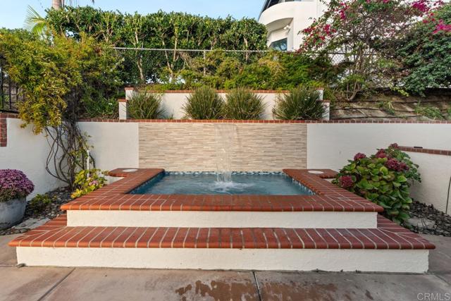 Detail Gallery Image 37 of 45 For 401 Santa Dominga, Solana Beach,  CA 92075 - 5 Beds | 3 Baths