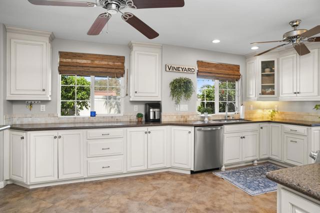 1990 Willowbrook Drive, Oceanside CA: https://media.crmls.org/mediaz/a3ed6859-fd21-496e-a7f6-c65ea55557f4.jpg