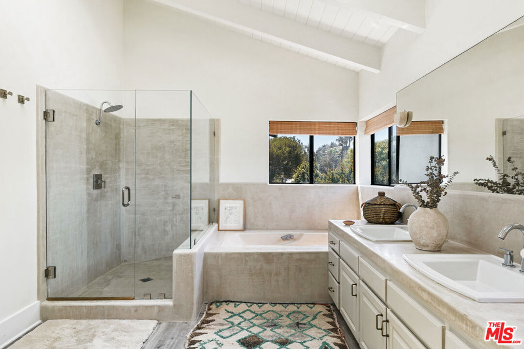 MLS #26872695 image #4
