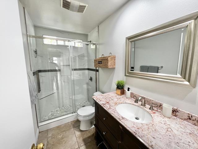 82222 Pinyon Avenue, Indio CA: https://media.crmls.org/mediaz/a3f4bc8a-01f5-48f7-88ea-f770455a2be0.jpg